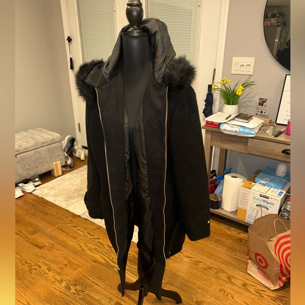 Women's Black Fur-Trimmed Jacket size XL EXPRESS